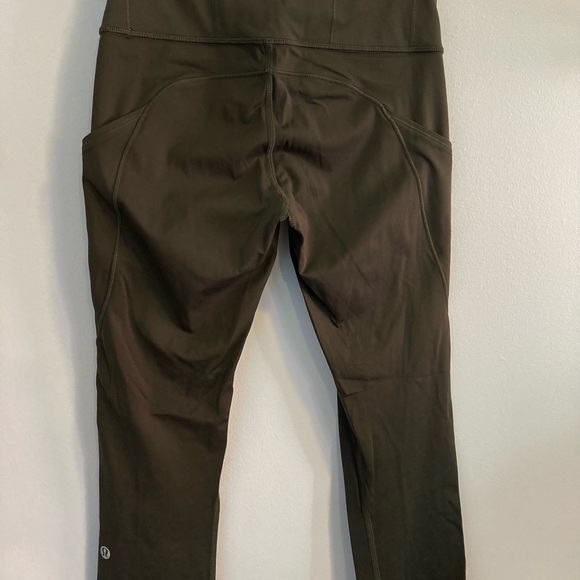 Dark Olive Fast and Free tights - Picture 5 of 5